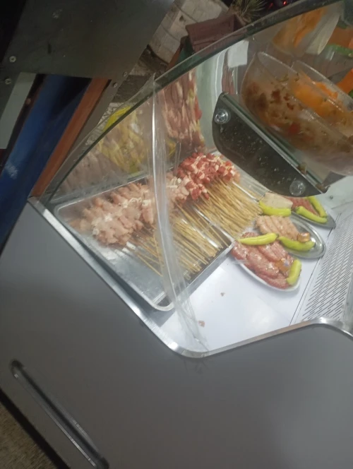 Frigo présentoir