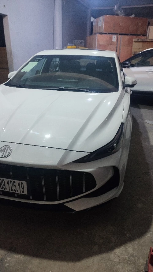 MG 5 2025 300tgi