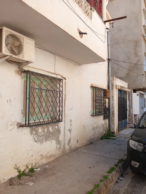 Vente Appartement Niveau de villa F3 Relizane Oued rhiou