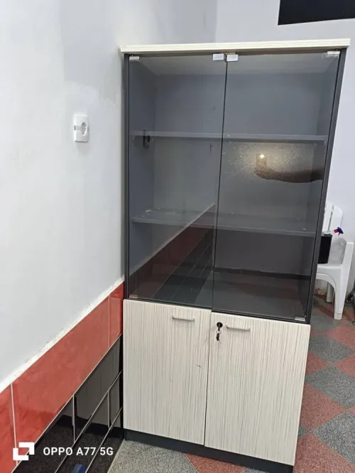 Armoire de rangement