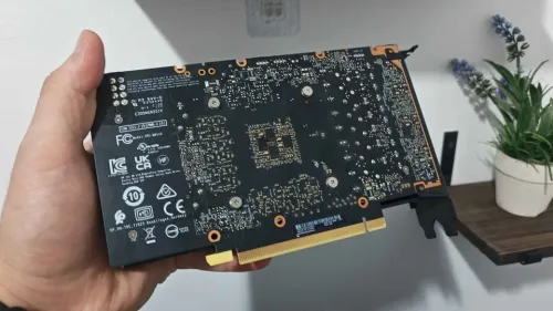 RTX 3060 RGB HP ETAT 10/10 BON PRIX