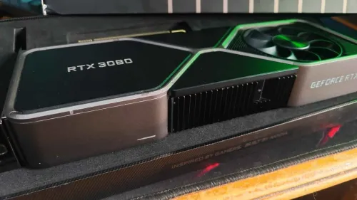 RTX 3080 FOUNDERS EDITION NVIDIA AVEC BOÎTE