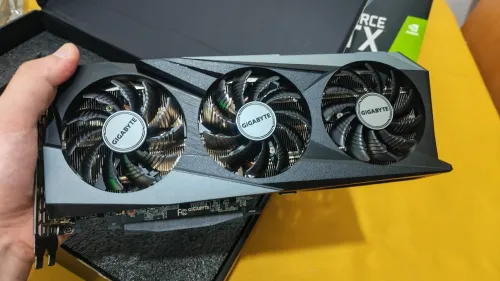 RTX 3060 TI GIGABYTE EAGLE 3 FAN RGB
