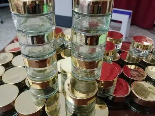 LOT DE FLACON A 1200 DA
