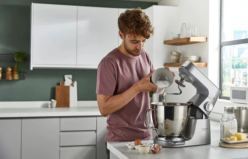 Petrin Kenwood Chef Baker XL 1200W avec corps en titane balance intégrée double bol 4 accessoires blender en verre hachoir à viande hachoir multifonctions  Argent