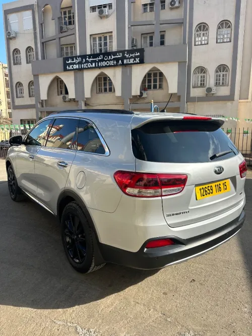 Kia Sorento 2016 Premium 5 Places