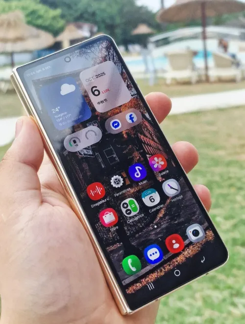 Samsung Galaxy Zfold 4 W23