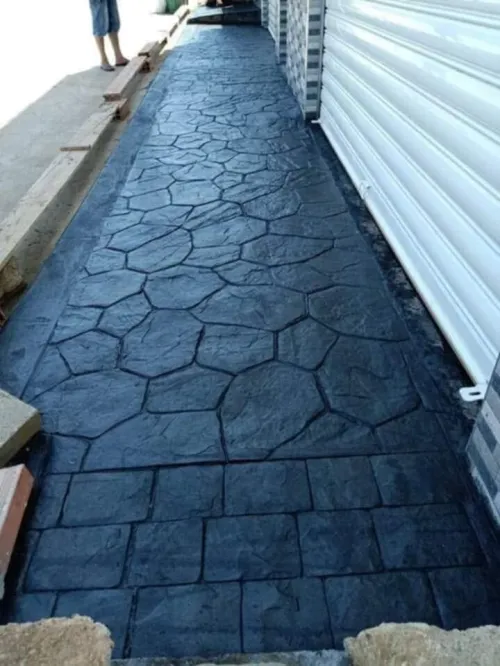 Béton imprimé et résine époxy