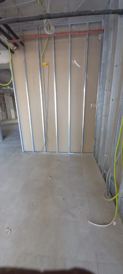 Habillage placoplâtre Mur et plafond avec isolation thermique et phonique