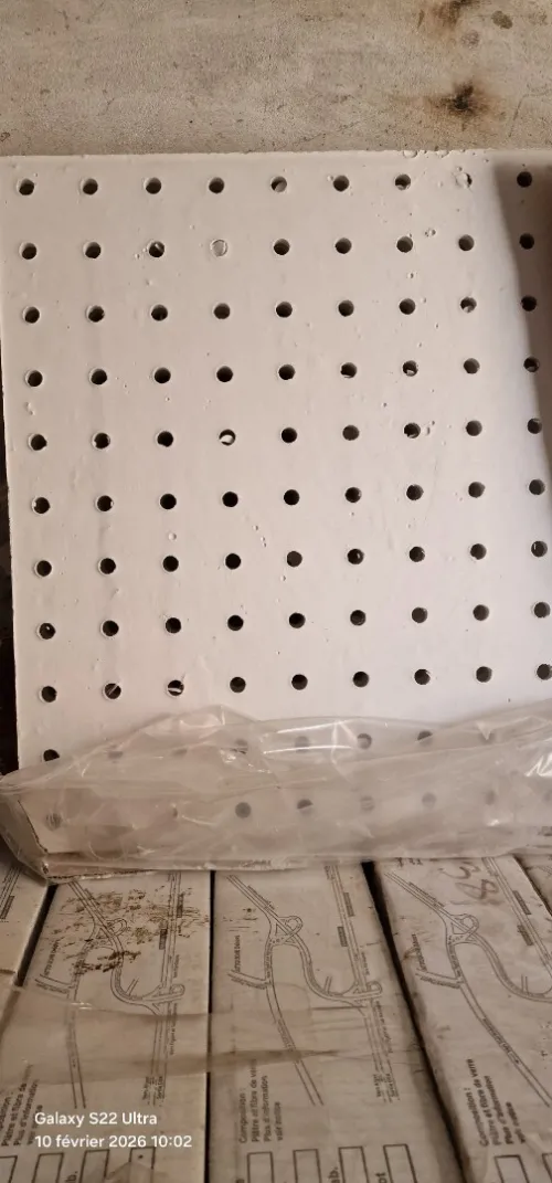 Faux plafond démontable