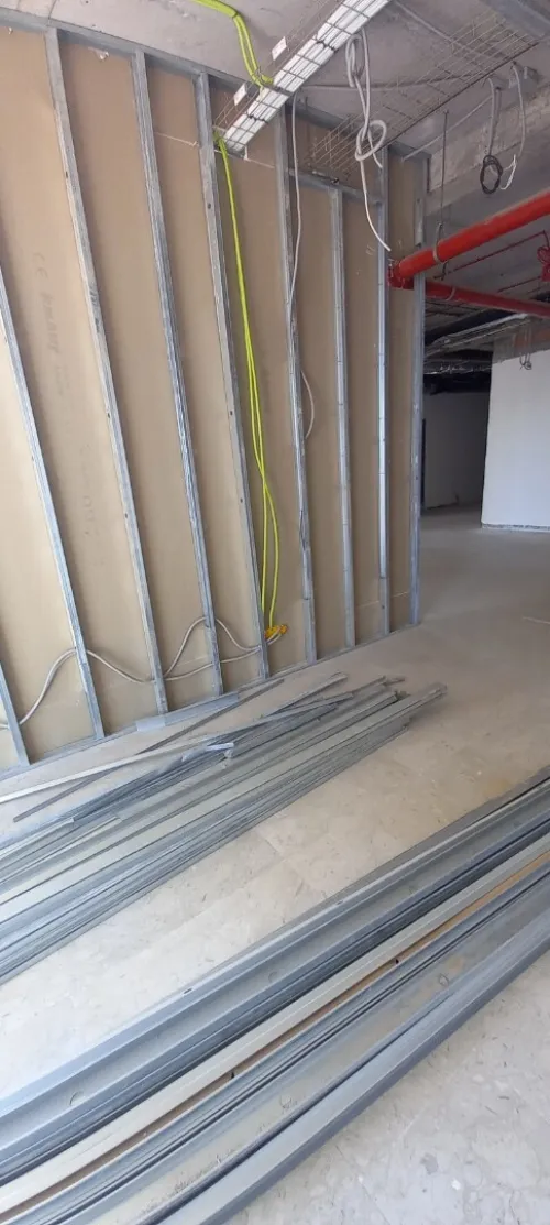 Habillage placoplâtre Mur et plafond avec isolation thermique et phonique