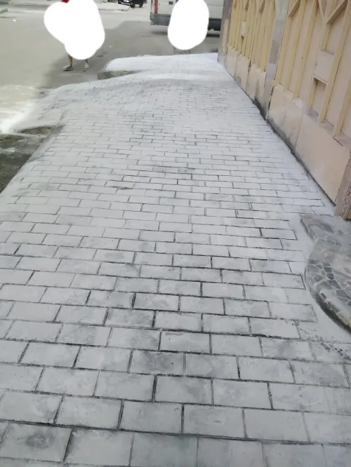 Béton imprimé et résine époxy