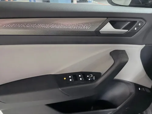 Volkswagen T-Roc 2026 R- Line Edition 