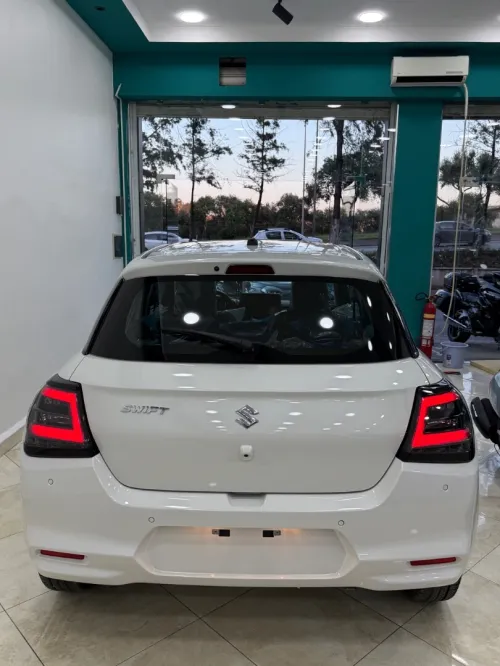 Suzuki Swift 2026 Full