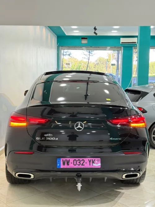 Mercedes GLE 300d 2026 AMG