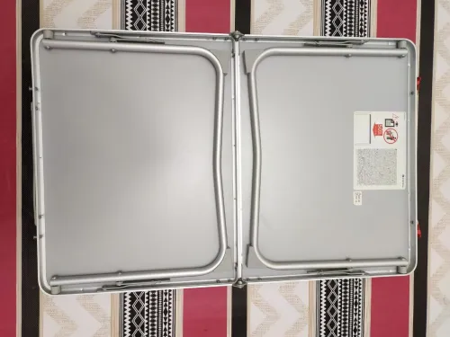Table de camping petit format Decathlon Taille S