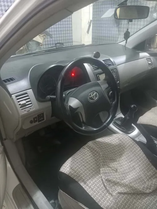 Toyota Corolla 2012 Executive 