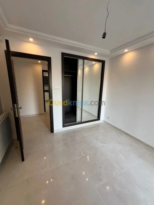 Vente Appartement F4 Alger Cheraga