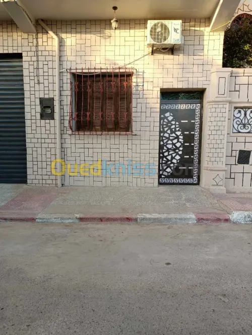 Location vacances Appartement F3 Tipaza Bou ismail