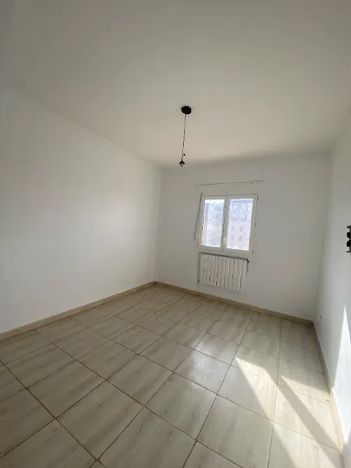 Location Appartement F4 Alger Souidania