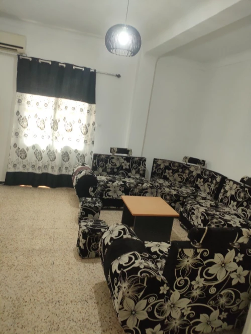 Location vacances Appartement F4 Mostaganem Mostaganem