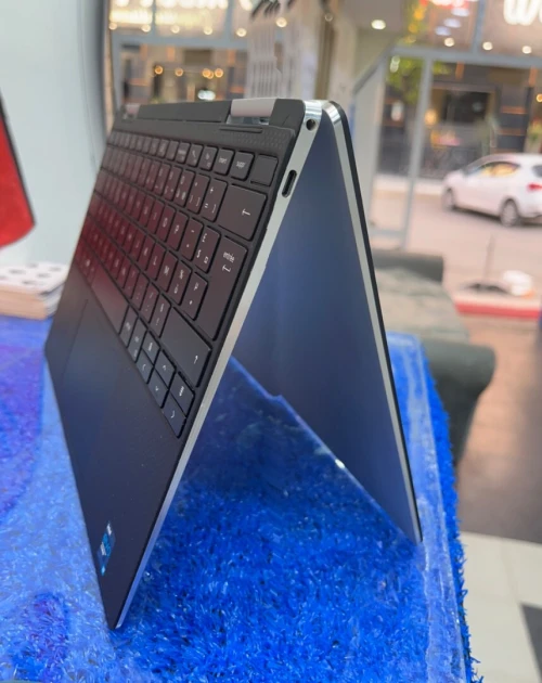 Dell XPS 13 9310 (2-in-1) Tactile x360 - Écran 4K / État 9/10 (Sans Accessoires)