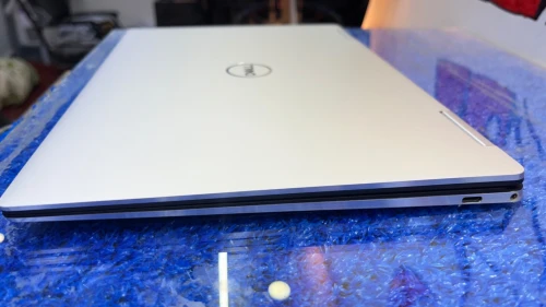 Dell XPS 13 9310 (2-in-1) Tactile x360 - Écran 4K / État 9/10 (Sans Accessoires)