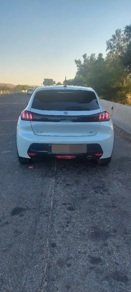 Peugeot 208 2022 