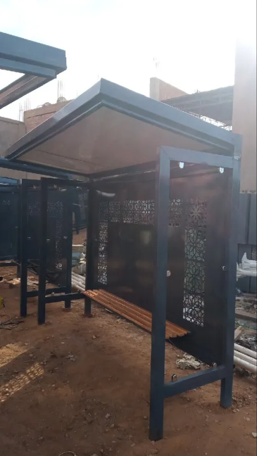 Abris de bus مواقف الحافلات