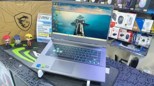 MSI 15 B13