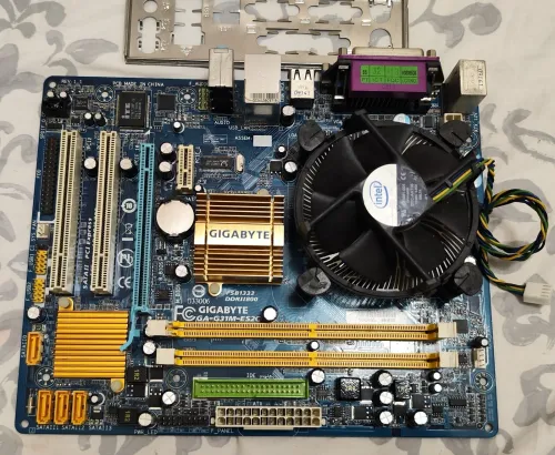 G41 / G31 : gigabyte / hp / msi
