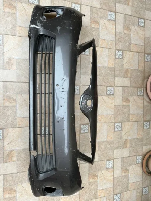 Pare choc avant TOYOTA Corolla 2011/2014