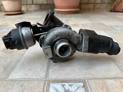 Pies Moteur 03L dorigine hadja chaba [ Turbo/ Cullas/ Pompe HP/ internateur/ 2 injecteur