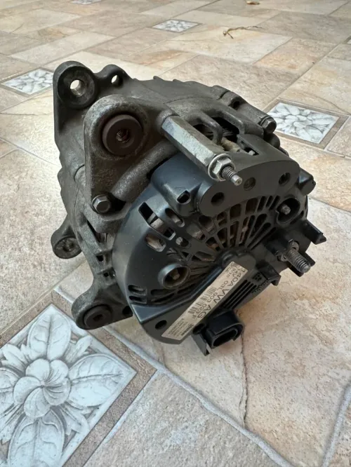 Pies Moteur 03L dorigine hadja chaba [ Turbo/ Cullas/ Pompe HP/ internateur/ 2 injecteur