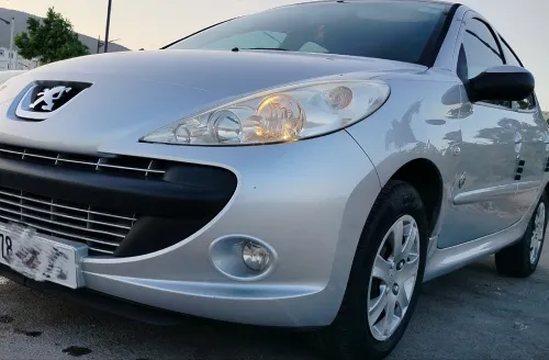 Peugeot 206 Plus 2011 Accepte échange