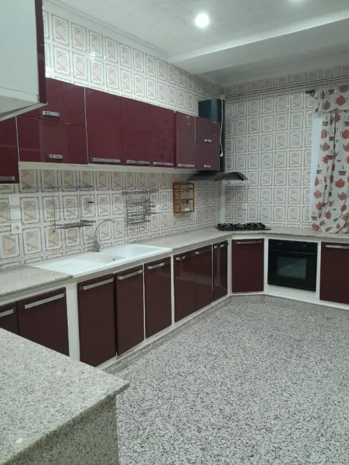 Location Appartement Niveau de villa F4 Chlef Chlef