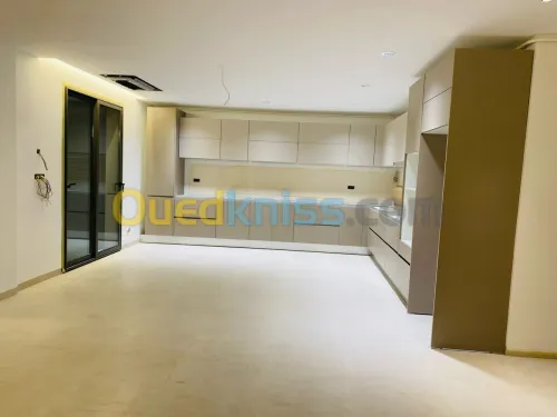 Vente Appartement F4 Alger Bordj el bahri