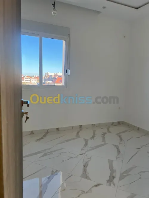 Vente Appartement F3 Alger Ain taya