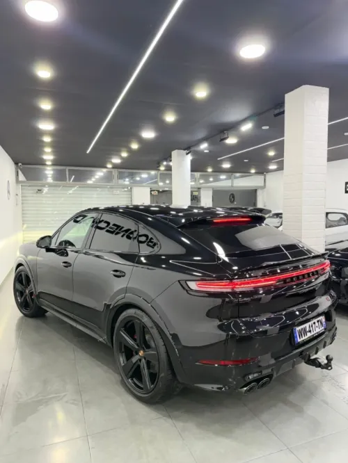 Porsche CAYENNE V8 2026 GTS BLACK