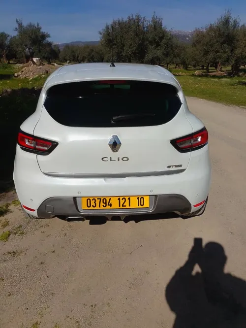 Renault Clio 4 2021 GT Line +