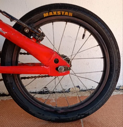Vélo de enfant avendre (confort)