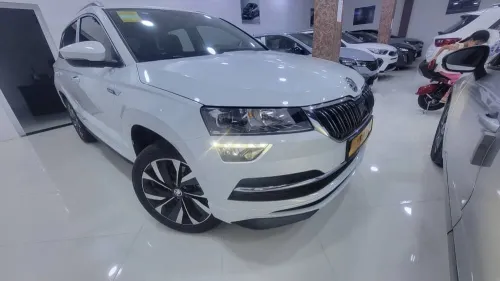 Skoda Karoq 2025 Luxry tous options