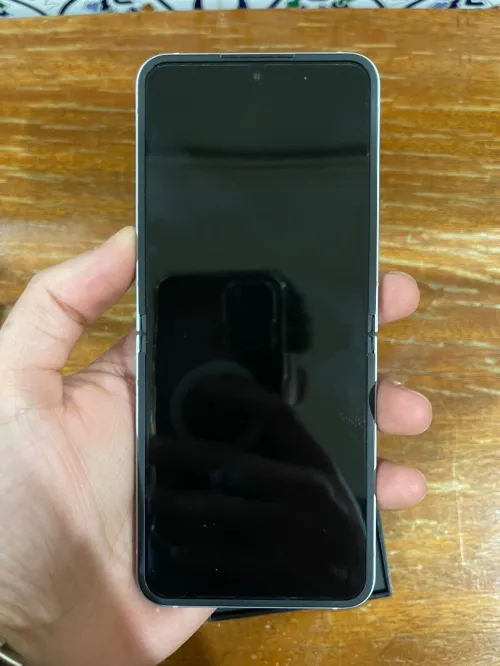 Samsung Z flip6