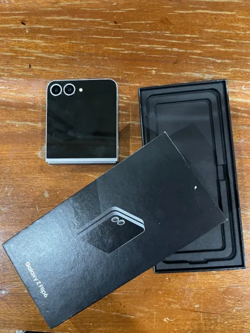 Samsung Z flip6