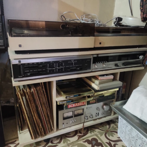 Disques vinyls,lecteurs de musique,vintage collection 
