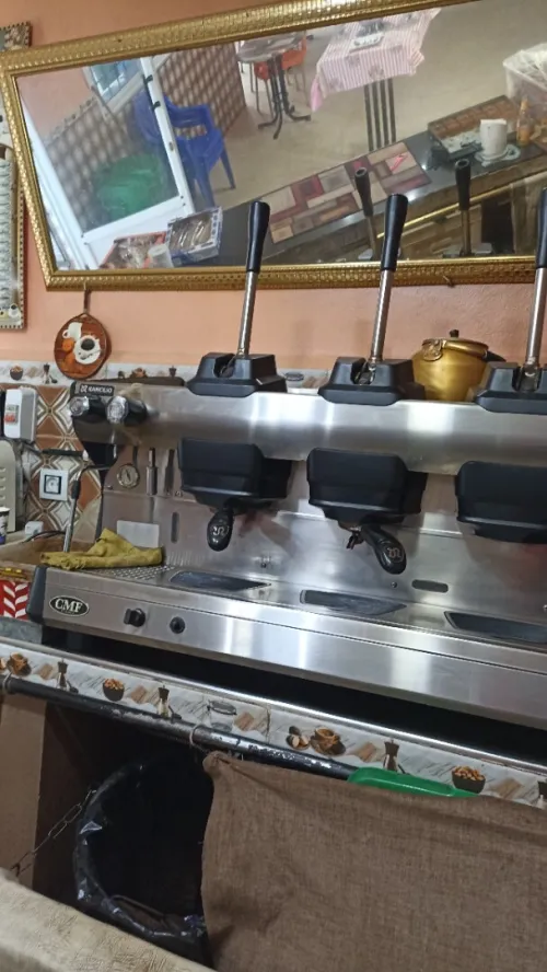 Machine de café la marque roncilio 