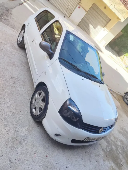 Renault Clio Campus 2013 Bye bye