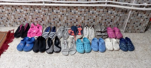 100 kilos de chaussures à vendre