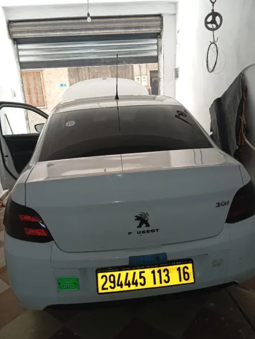 Peugeot 301 2013 Active