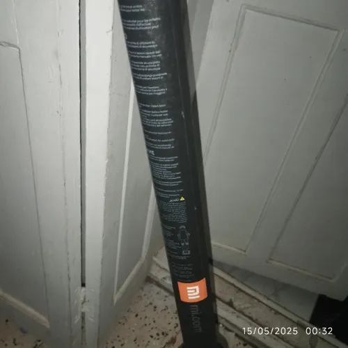 Trottinette électrique Xiaomi pro 2 vitesse de 30k et autonomie de 25k chargeur d'origine etat 10/10
